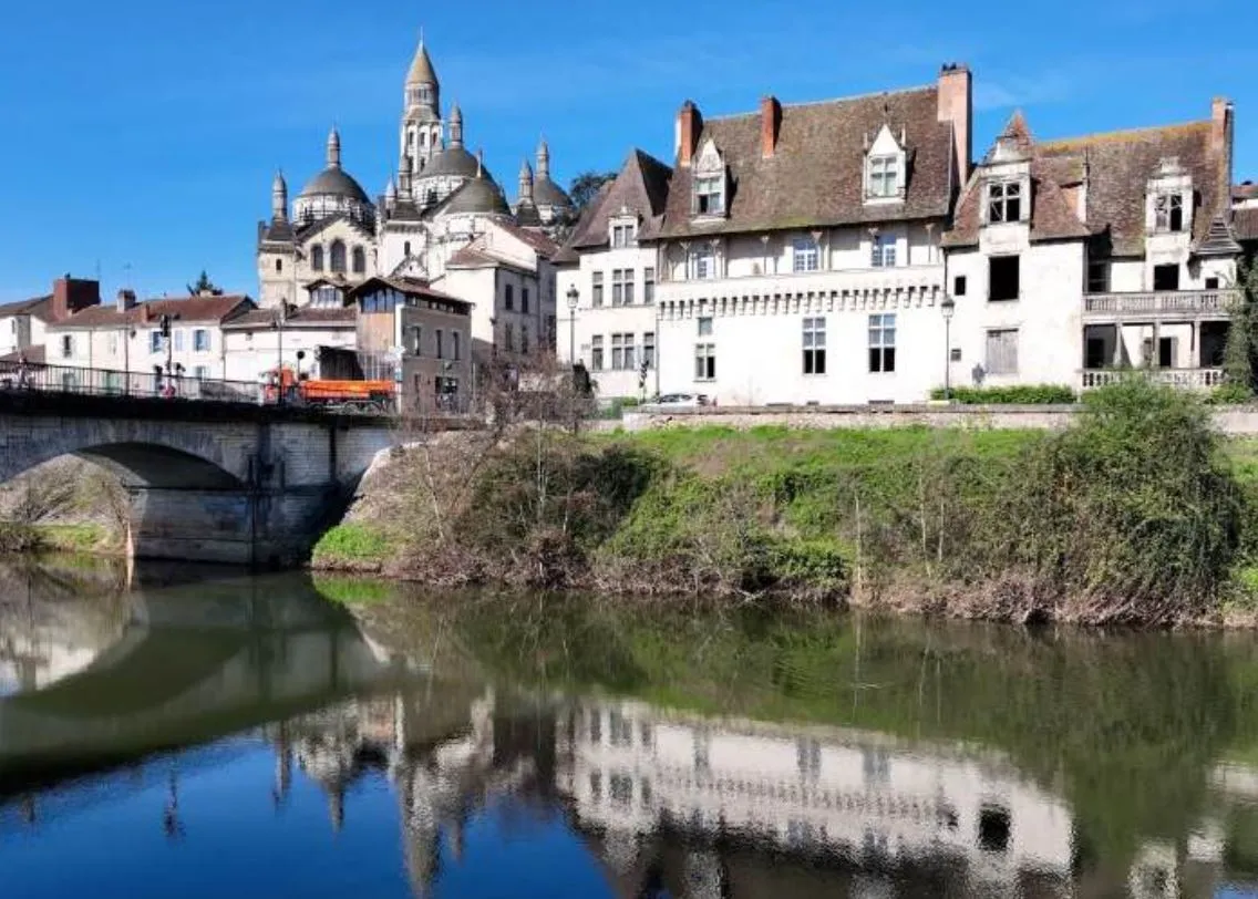 24 - Périgueux - Hôtel de Lambert